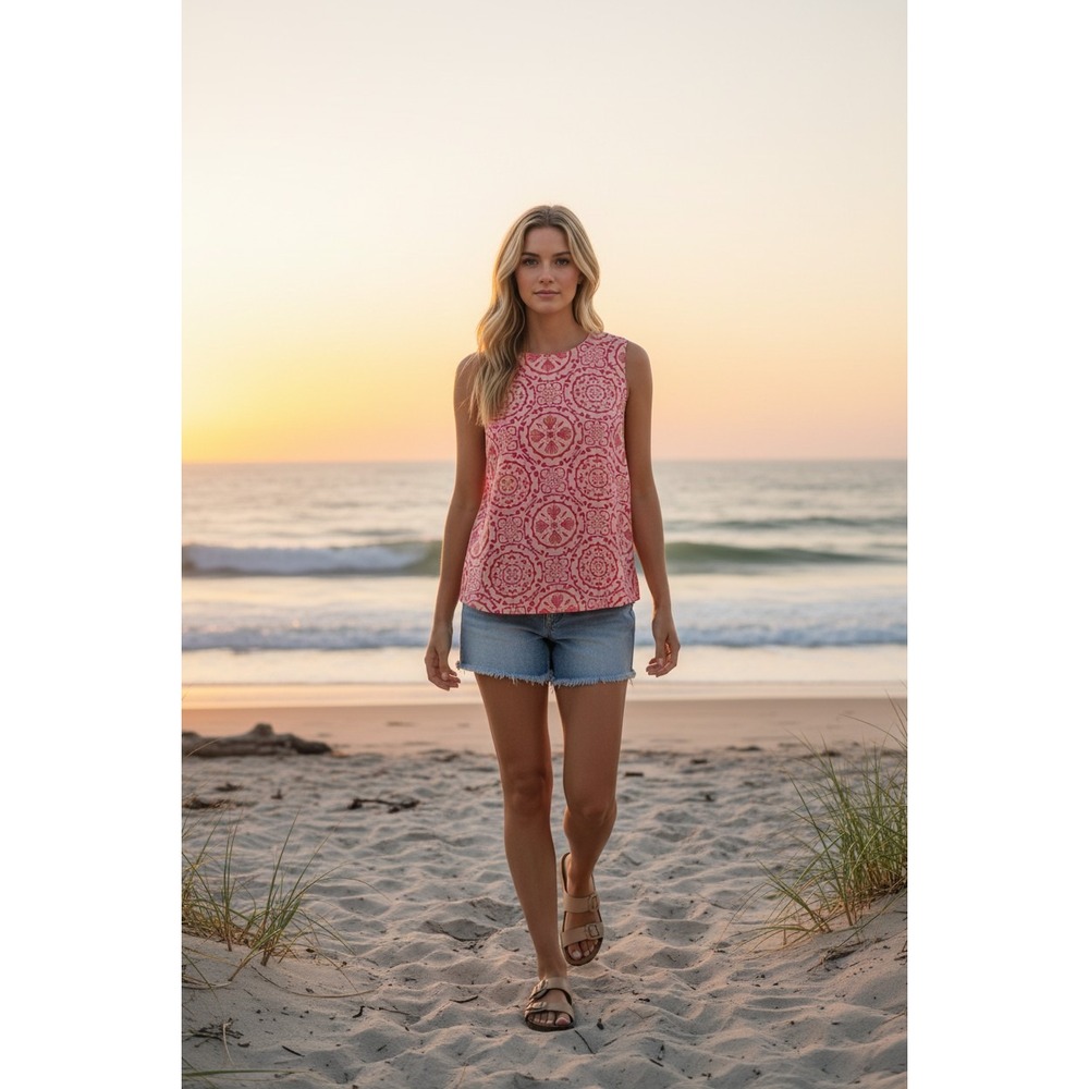 Crown & Ivy Womens XXL Pink Medallion Seashell Sleeveless Blouse NWT 72626SPW